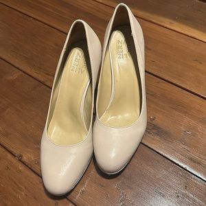 Naturalizer Celina Pump (Taupe)